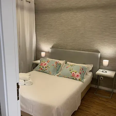 Old * Funchal (Madeira)