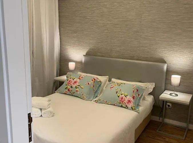 Old * Funchal (Madeira)